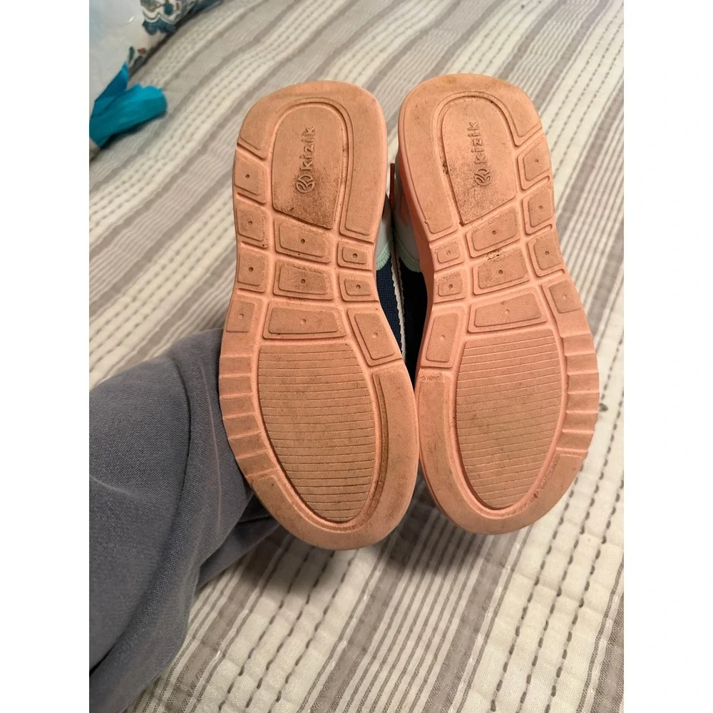 Kizik Lima Hands Free Slip On Sneakers Cream Navy Peach Mint Womens 7 F1FC-DCA1